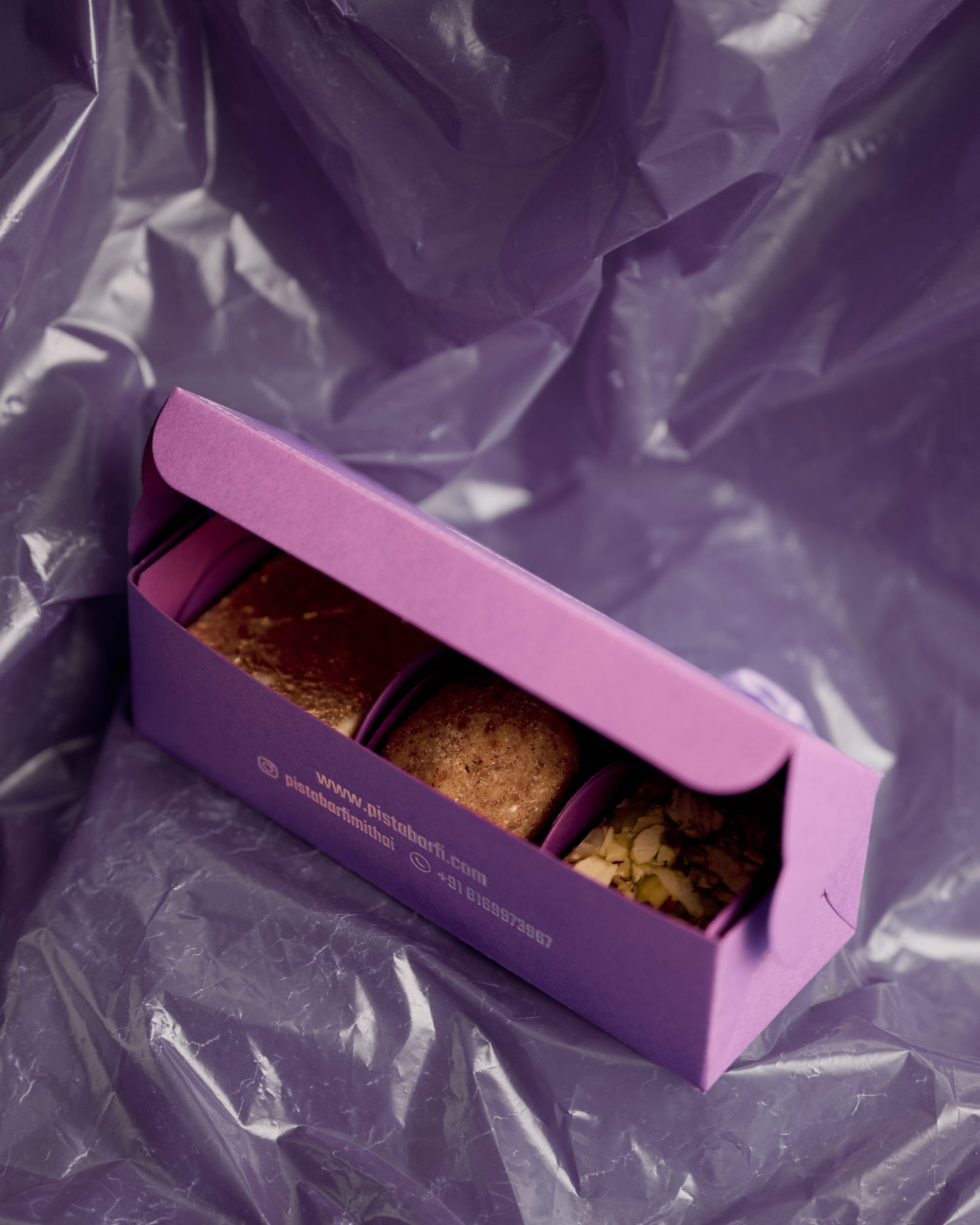 1. Hamper Box